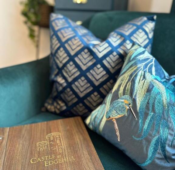 ホテル Castle At Edgehill