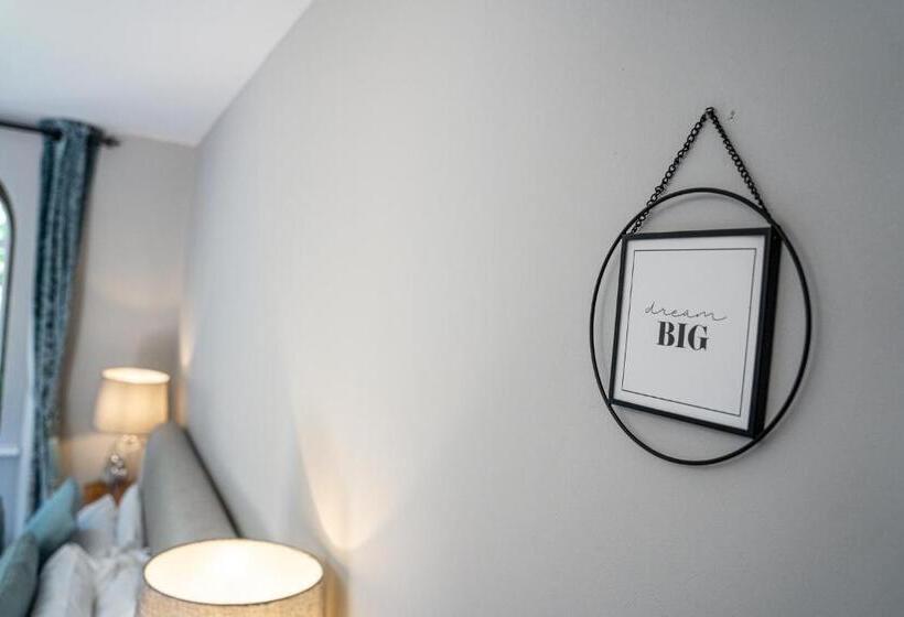 ホテル Castle At Edgehill