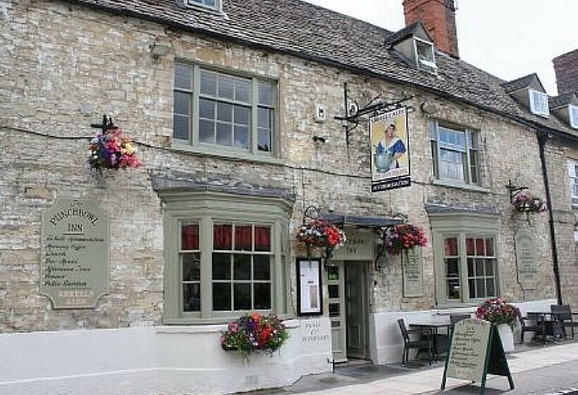 호텔 The Punchbowl Inn