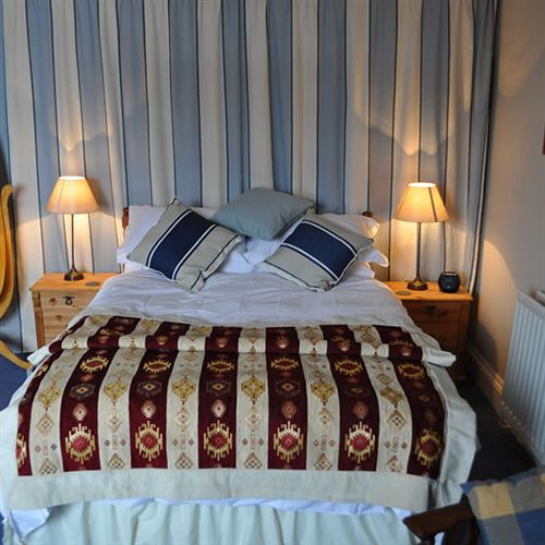 تختخواب و صبحانه Old Ivy House