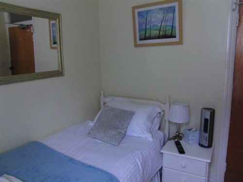 Пансион Glenhill Guest House