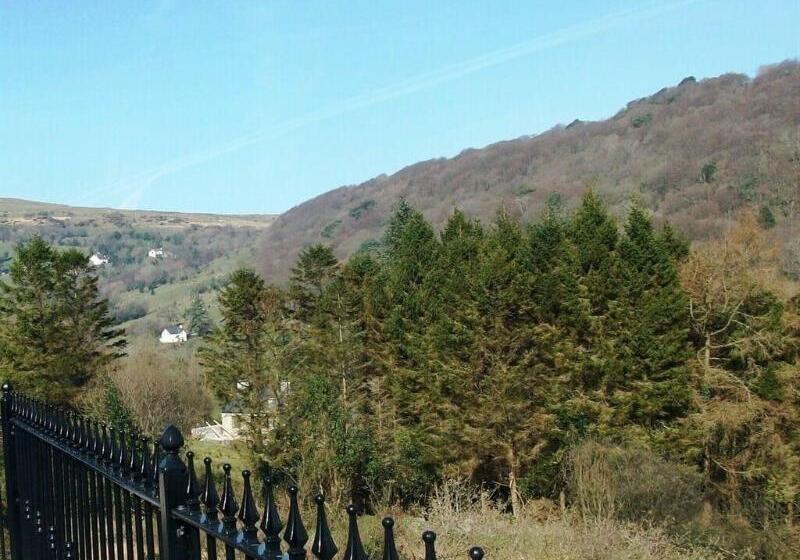 פנסיון Glenn Eireann House