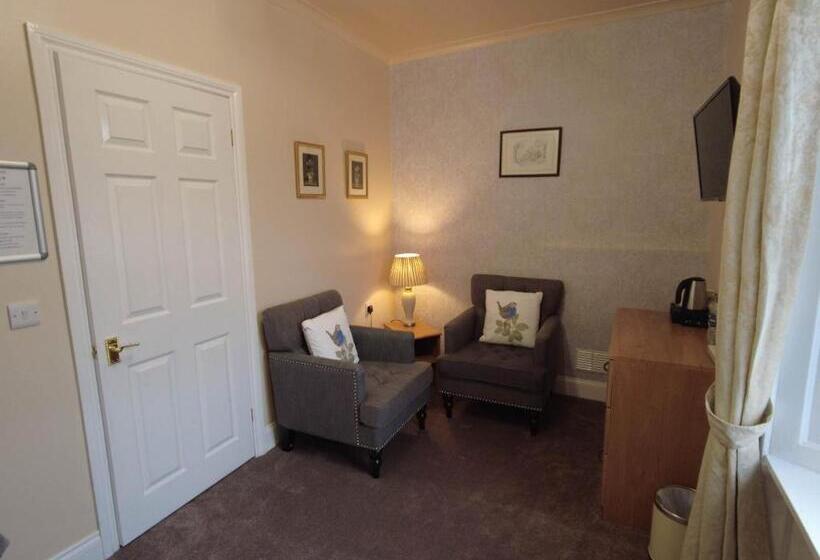 ペンション Inverardran House Bed And Breakfast