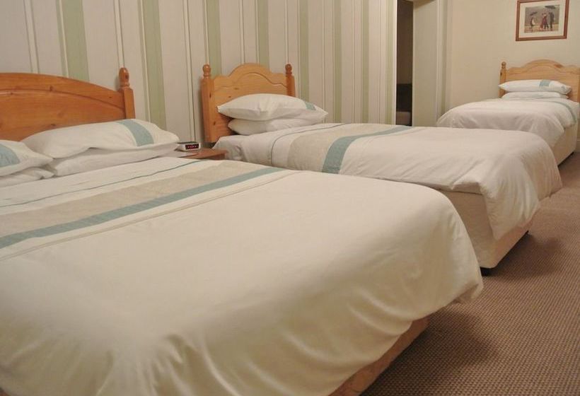 بنسيون Old Castle Farm Guest House