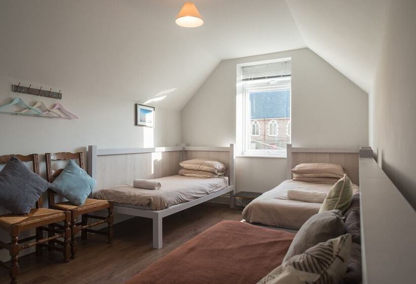 The Beach House Hostel