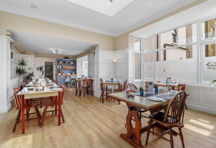 ベッドアンドブレックファースト Beach Front Guest House