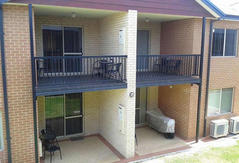 فندق Comfort Inn & Suites Collie