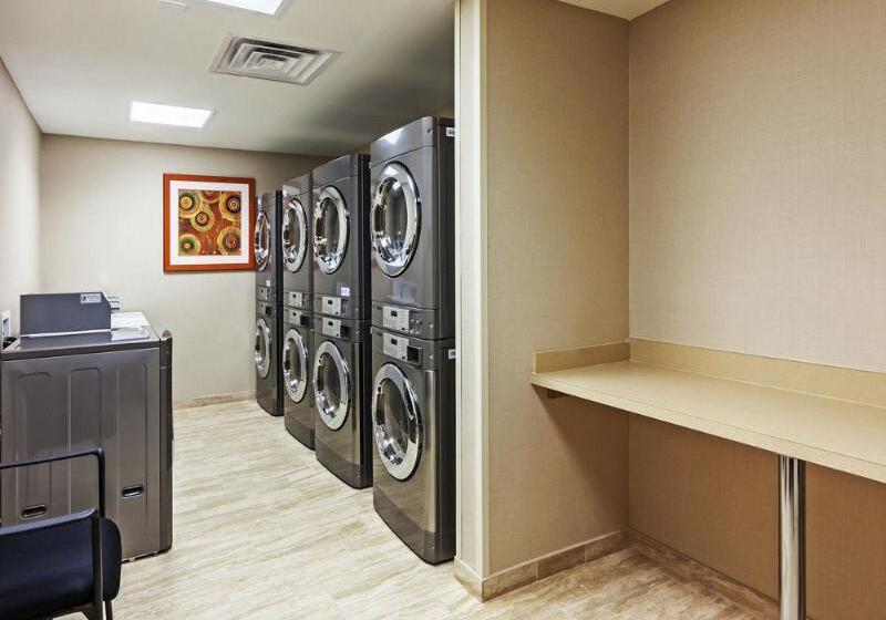 בית מלון כפרי Courtyard By Marriott Abilene Northeast