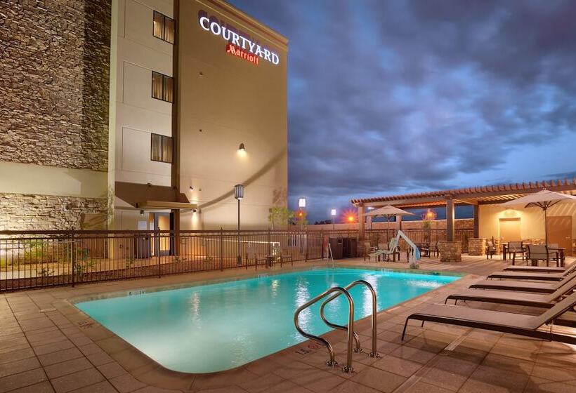 هتل Courtyard By Marriott Phoenix Mesa Gateway Airport