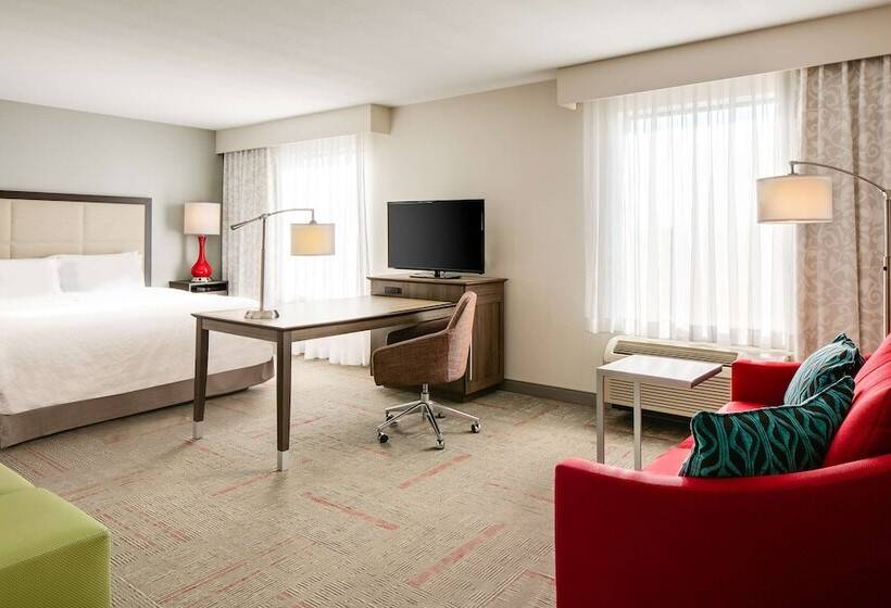 فندق Hampton Inn & Suites Kenosha