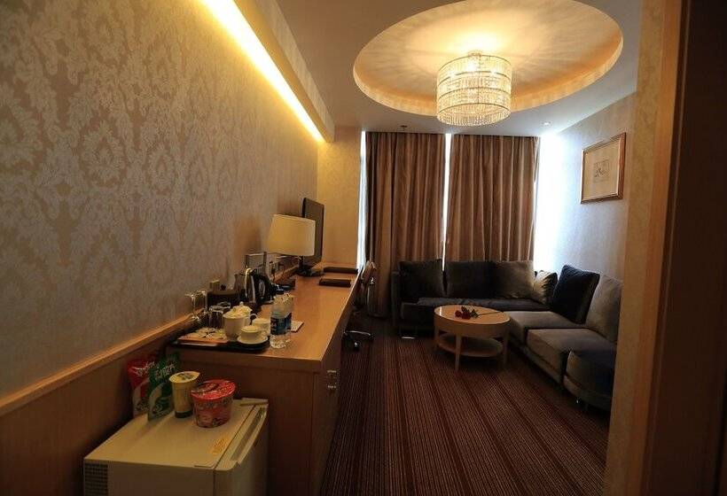 فندق Jin Jiang Golden Mountain International