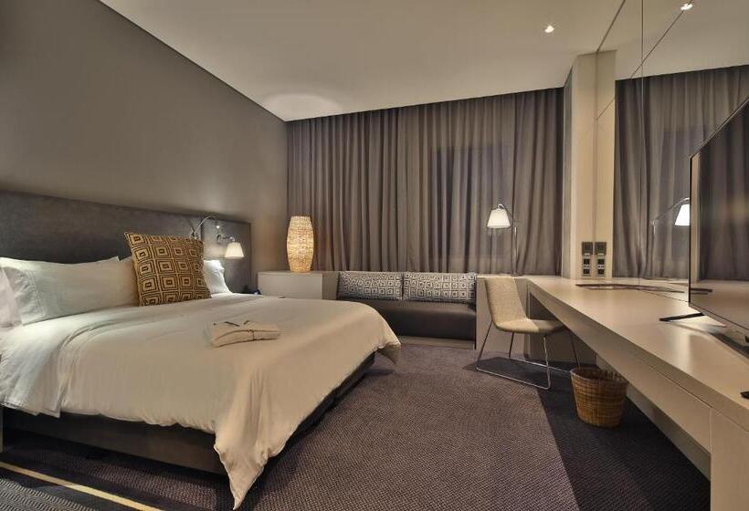 هتل Movich Buro 51