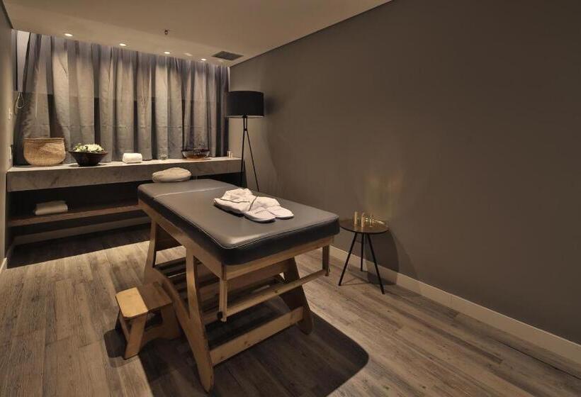 هتل Movich Buro 51