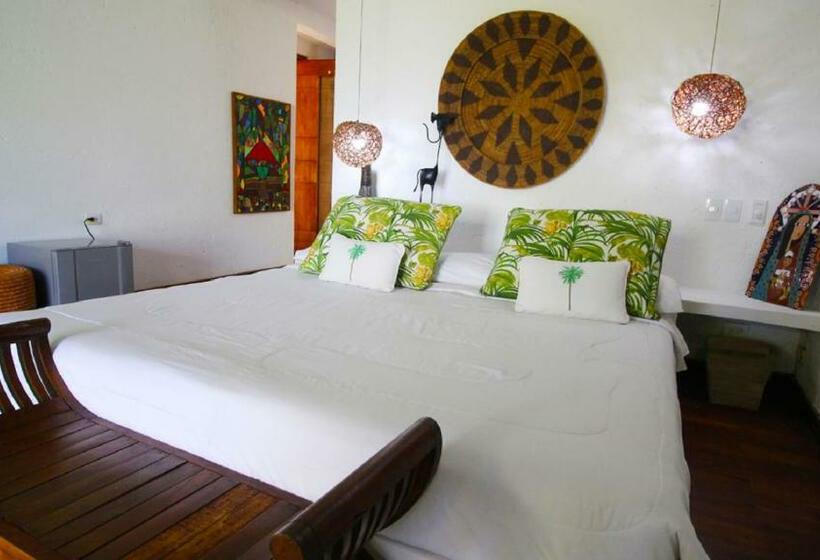 هتل On Vacation Acantilado De La Tierra