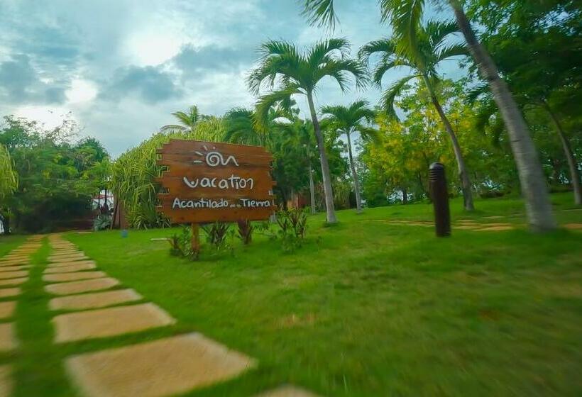 هتل On Vacation Acantilado De La Tierra