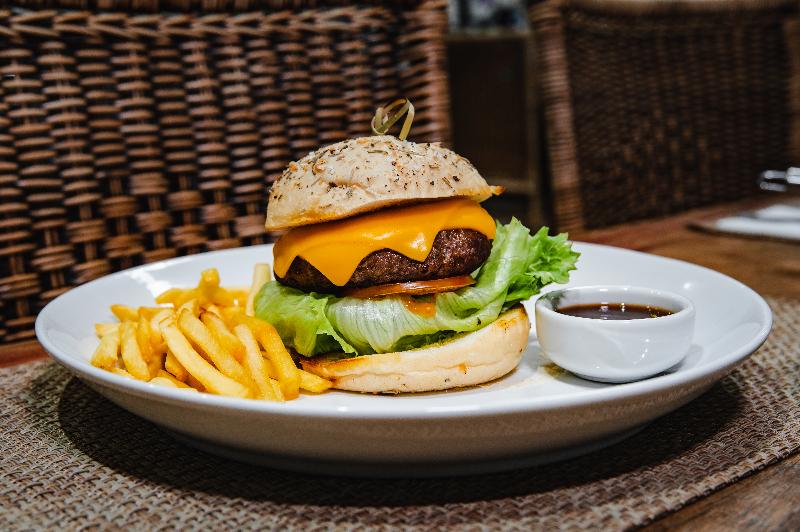 هتل Slaviero Ingleses Convention