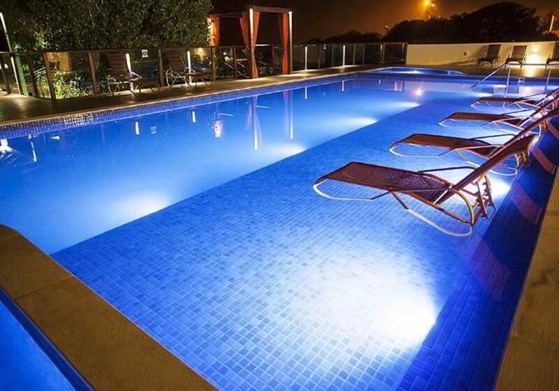 هتل Slaviero Ingleses Convention