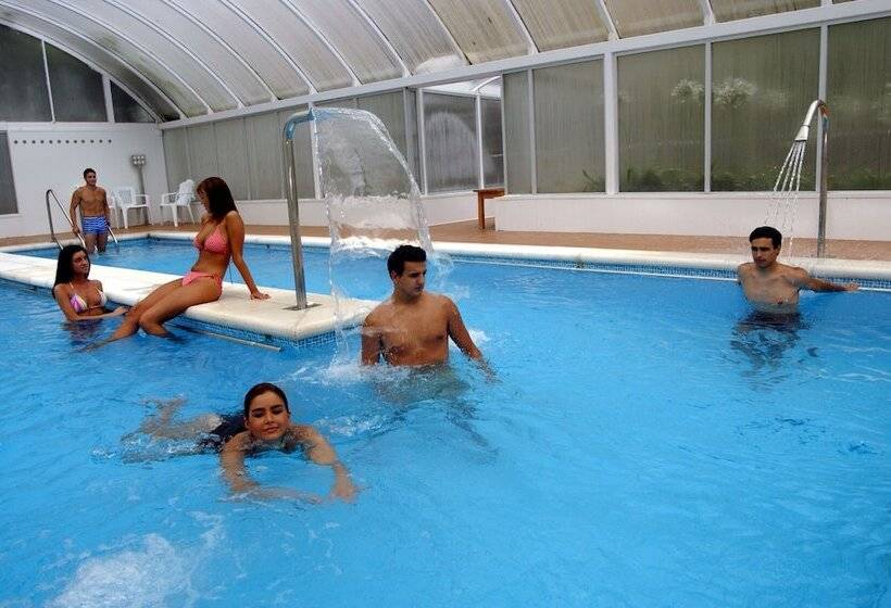 هتل Termas De Liérganes
