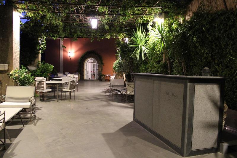 هتل Villa Magia