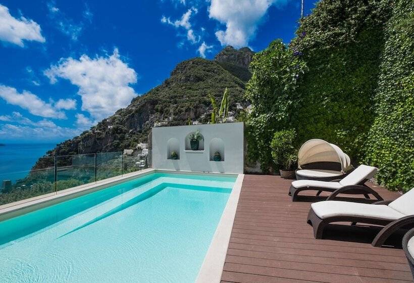 هتل Villa Magia