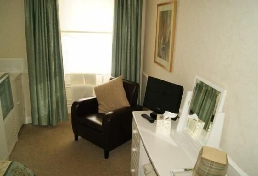 بنسيون Comely Bank Guest House