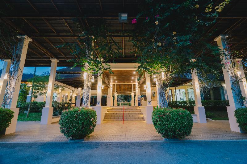استراحتگاه Bor Saen Pool Villa