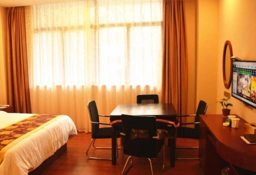 酒店 Greentree Inn Jiangxi Shangrao Qianshan Ehu Avenue Express