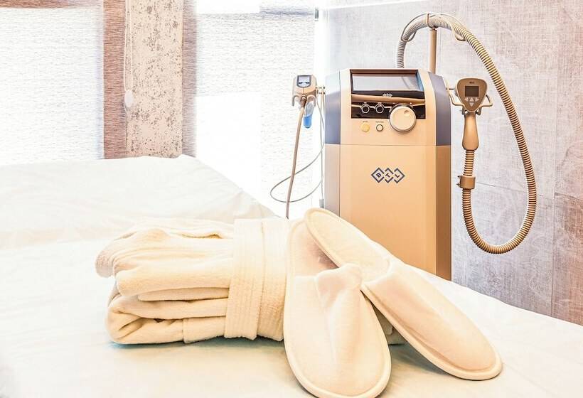 בית מלון כפרי Hilton Garden Inn Samarkand Afrosiyob