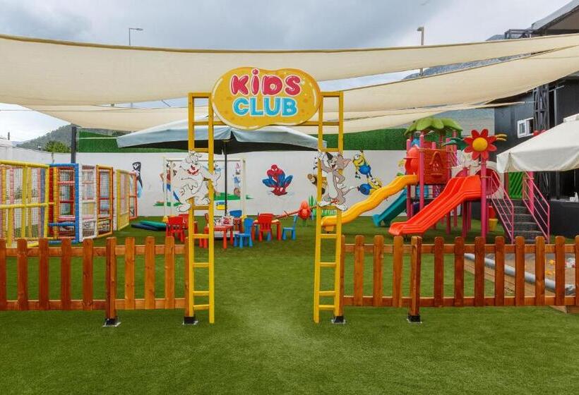 هتل Dedeman Kemer Resort   Ultra All Inclusive