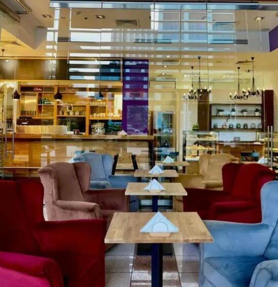 Chopin Apartments   Platinum Towers