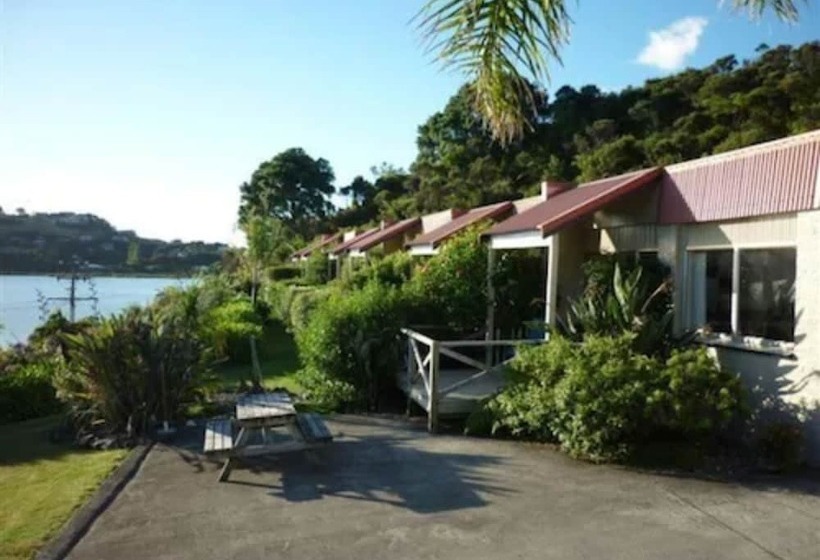 Harbour View Motel