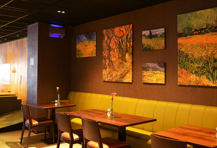 فندق Golden Tulip Amsterdam Riverside