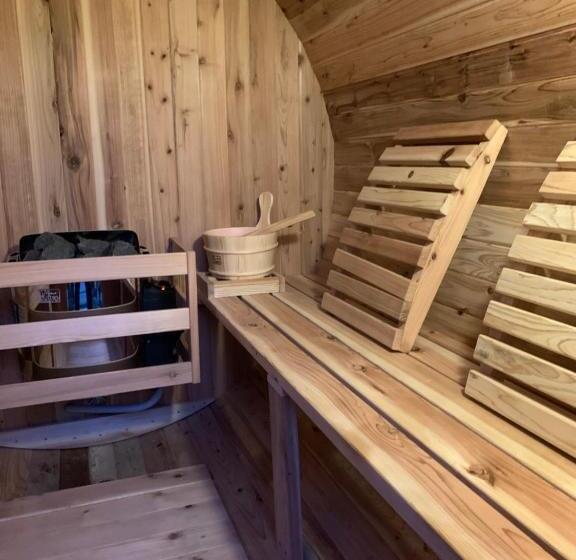 فندق Snowman Lodge And Spa