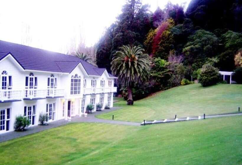 בית מלון כפרי Wallaceville Motor Lodge