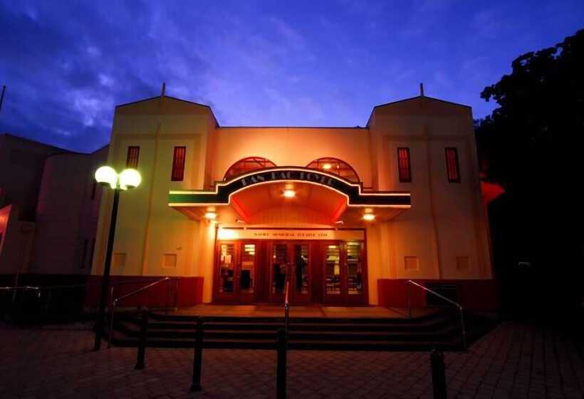 Motel De La Mer