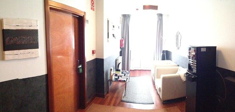 پانسیون Hostal San Sebastian Centro