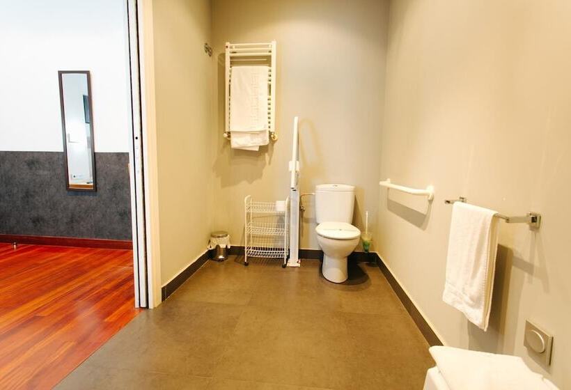 پانسیون Hostal San Sebastian Centro