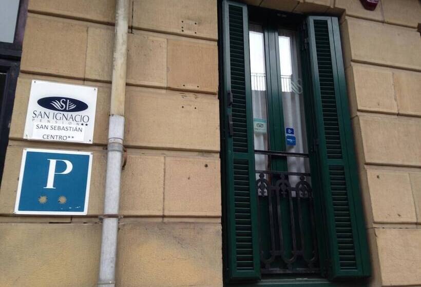 پانسیون Hostal San Sebastian Centro