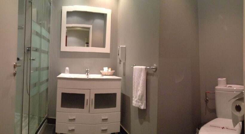 پانسیون Hostal San Sebastian Centro