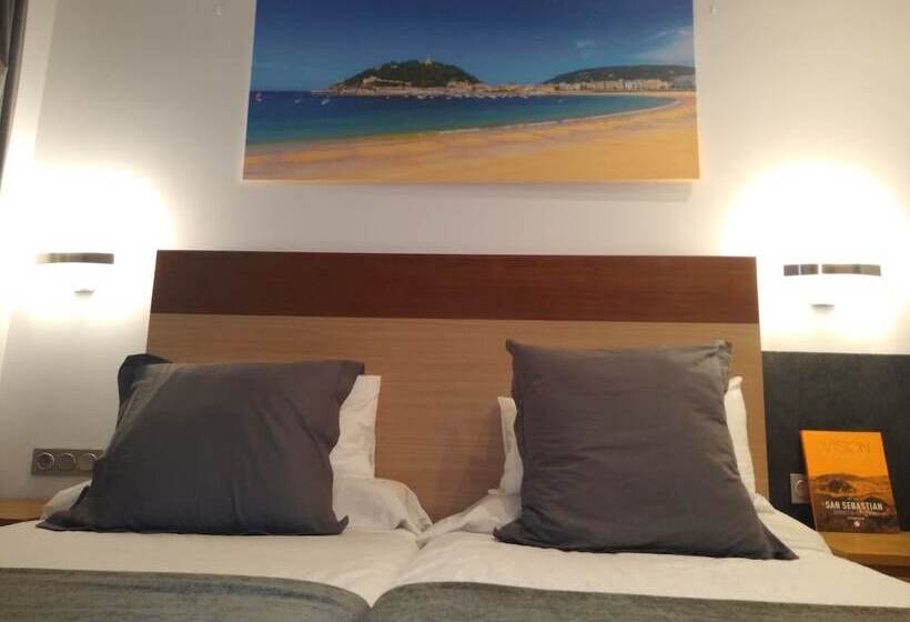 پانسیون Hostal San Sebastian Centro