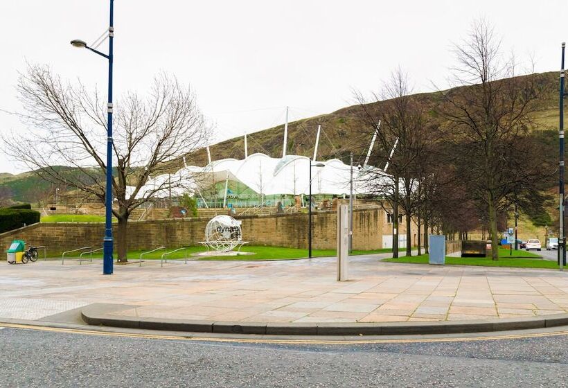 Tony Asga   Tony S Apartments