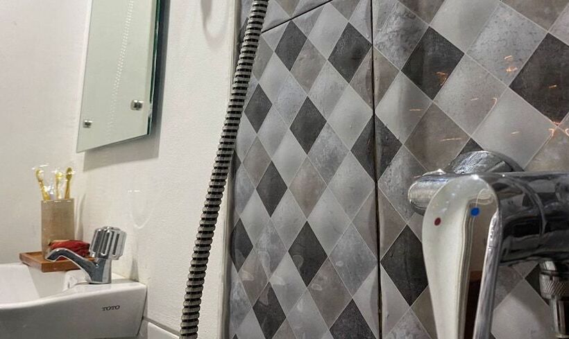 هتل Hariss Inn Bandara