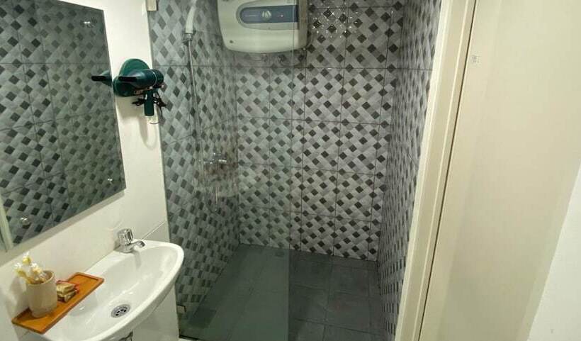 هتل Hariss Inn Bandara