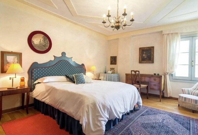 فندق Historic Venetian Style Castle In Piombino Dese With Pool