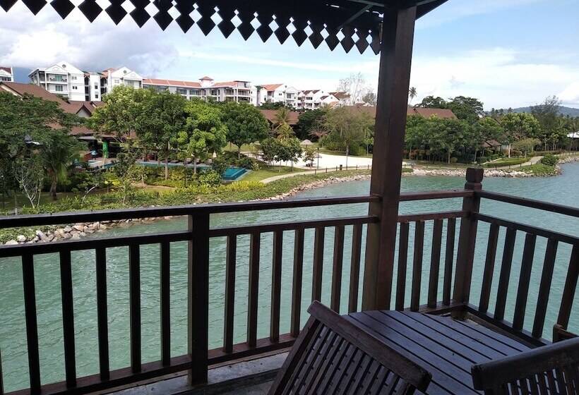 هتل Langkawi Lagoon Resort Water Chalet