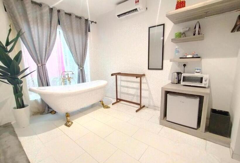 هتل Tisha Langkawi Wellness Resort