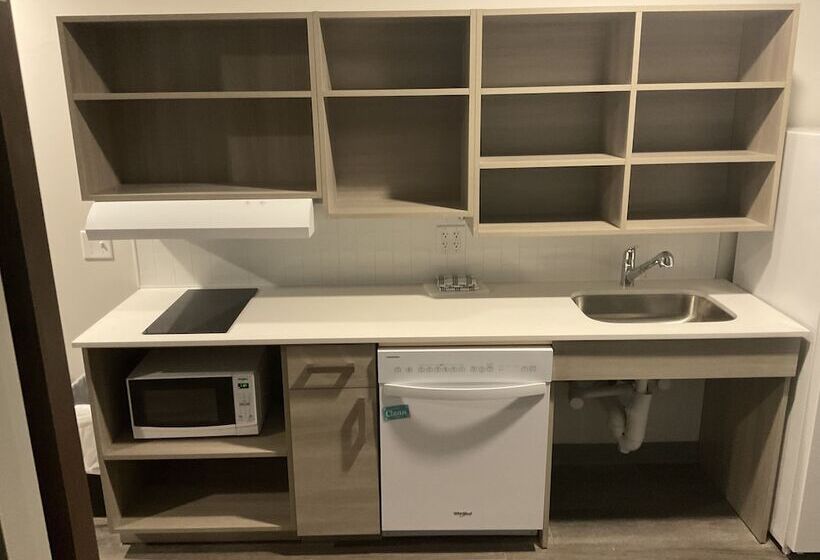 هتل Woodspring Suites Grand Rapids Kentwood