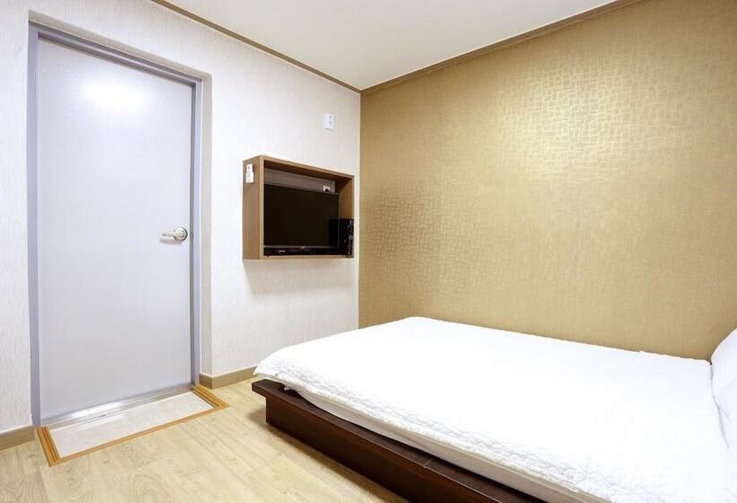 汽车旅馆  Eunpyeong Daemyeong