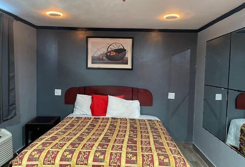 Broadway Inn Motel