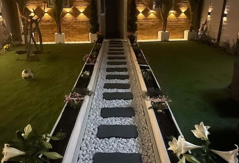 پانسیون North Avenue Guest House Ltd, Heathrow Airport Free Parking